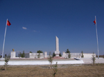 Afyon/Çiğiltepe’deki Anıt ve Şehitlik (Reşat Bey’in Büstü)